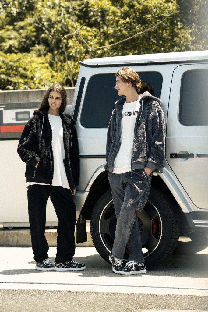 完売品【マークアンドロナ】2025年FER StarセットアップL 即完素材 完売品【マークアンドロナ】2025年FER StarセットアップL 即完