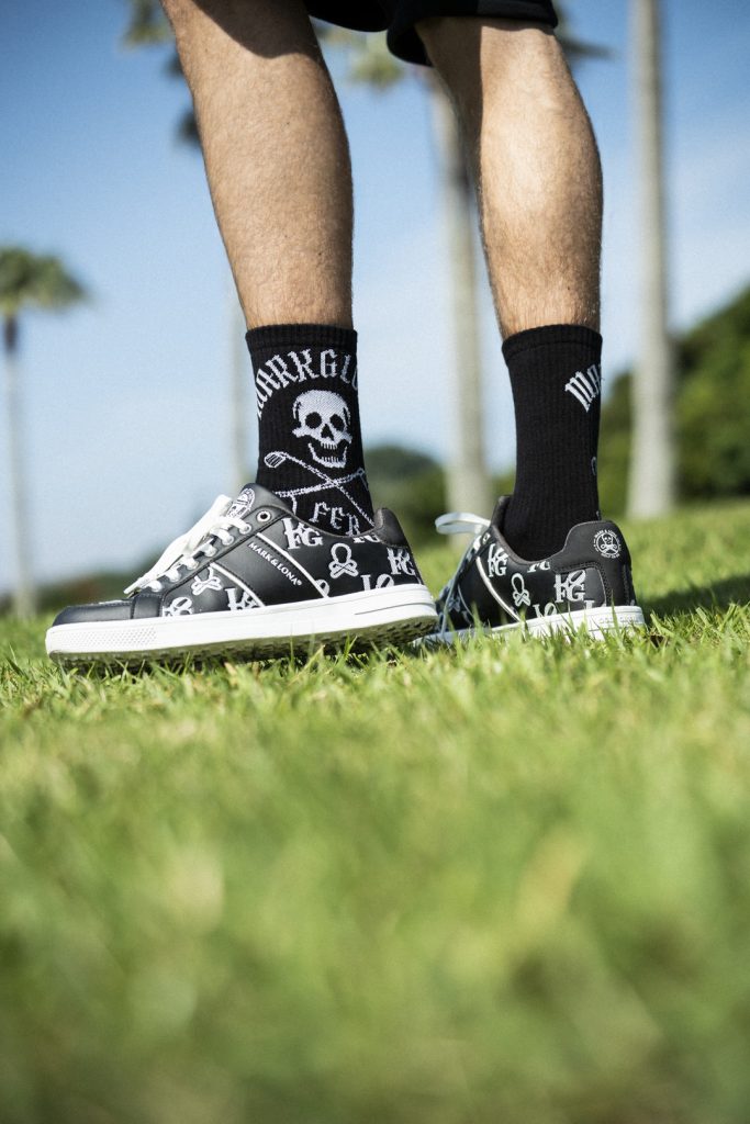 完売品【マークアンドロナ】2025年FER StarセットアップL 即完素材 完売品【マークアンドロナ】2025年FER StarセットアップL 即完