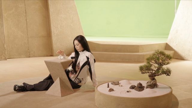 最新2025春夏コレクション | MARK & LONA - マーク＆ロナ公式サイト